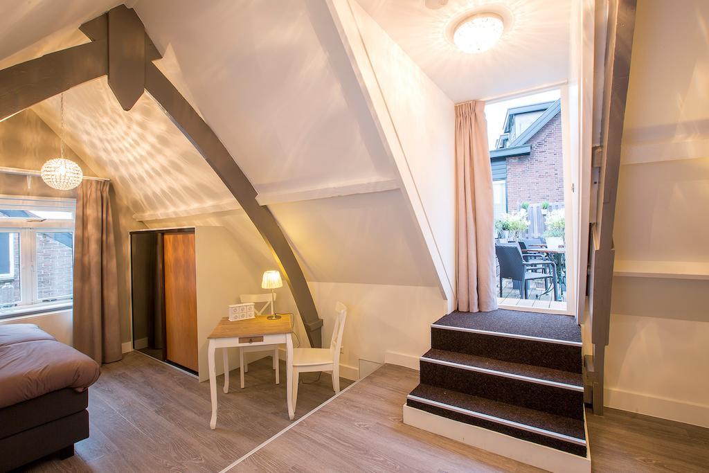 Bed & Breakfast De Vier Seizoenen Lisse Ruang foto